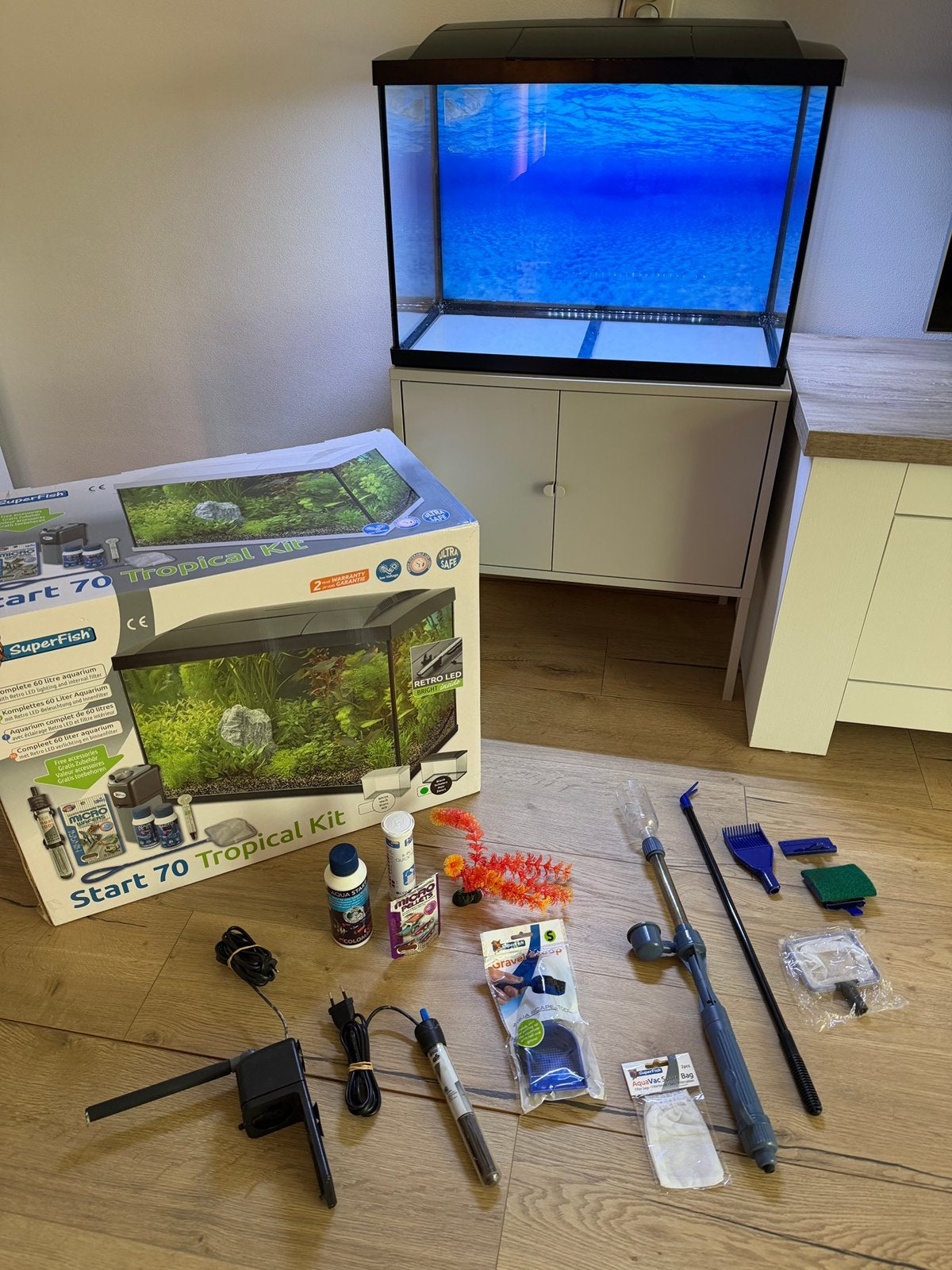 Superfish 60 liter aquarium + vele extra’s, Dieren en Toebehoren, Vissen | Aquaria en Toebehoren, Zo goed als nieuw, Leeg aquarium
