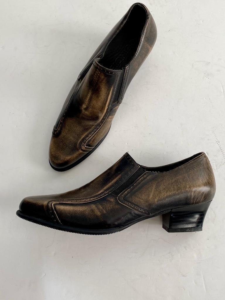 H659 Nieuw: Footnotes: maat 38+38,5 F instappers schoenen, Bruin, Instappers, Nieuw, Ophalen of Verzenden