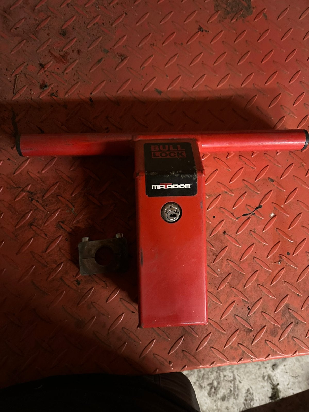 Bull Lock Matador voor bedrijfswagens, Ophalen, Gebruikt