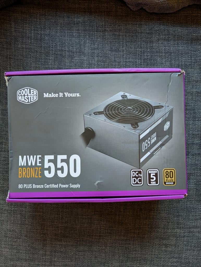 Cooler Master MWE Bronze 550 PC Voeding, Ophalen of Verzenden, Gebruikt