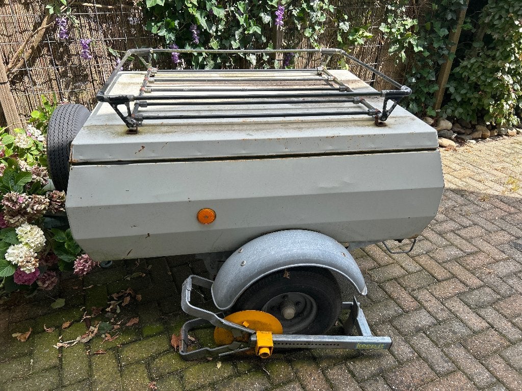 Compacte bagagewagen met imperiaal en reservewiel, Ophalen, Gebruikt