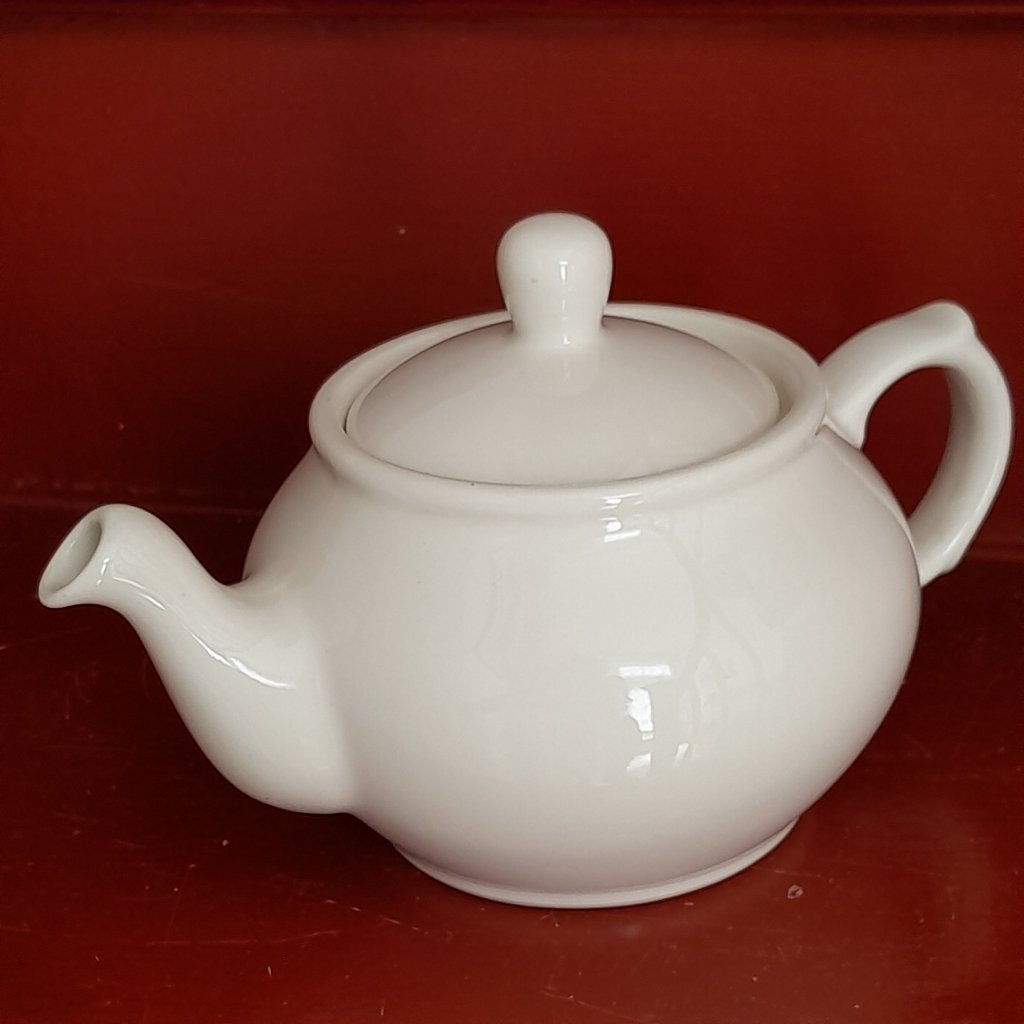 Wit theepotje, Huis en Inrichting, Keuken | Servies, Overige typen, Ophalen of Verzenden, Zo goed als nieuw, Overige stijlen