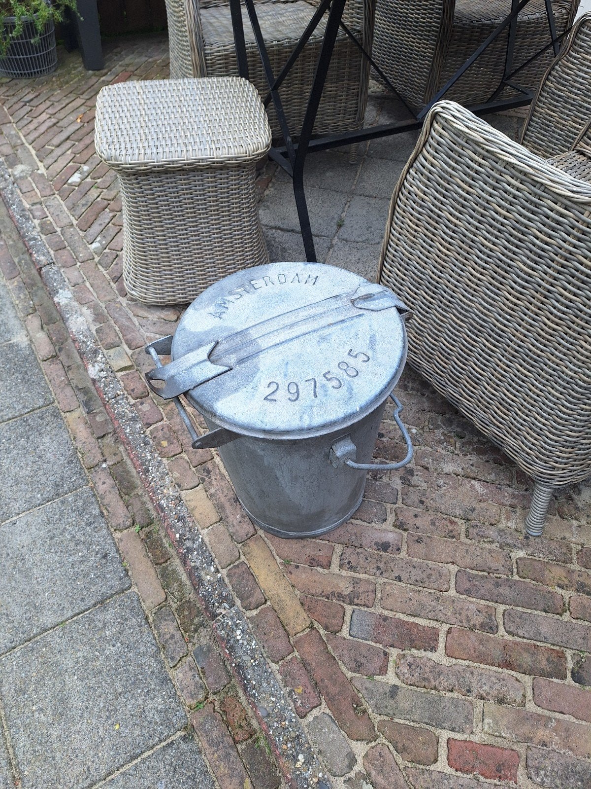 Vuilnisemmer zink, Ophalen, Gebruikt, Overige materialen