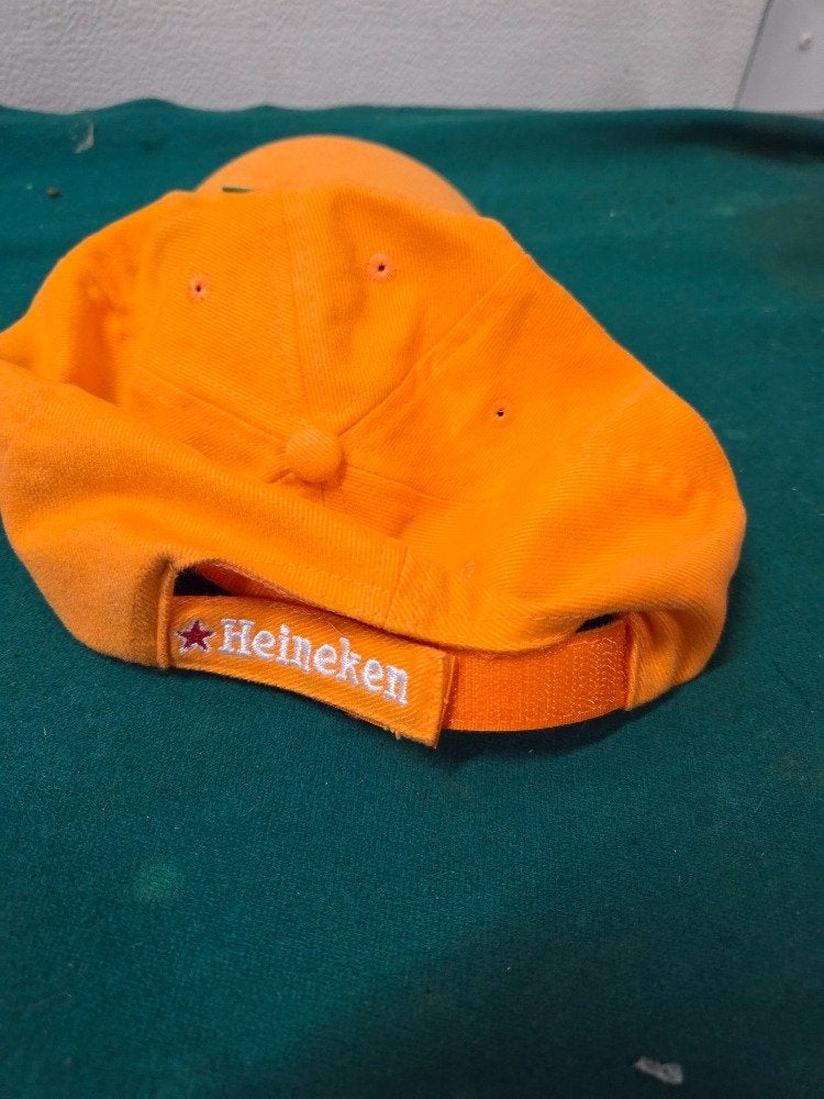 oranje pet heineken, Ophalen of Verzenden, 'T Olde Gre-j, Info@toldegrej.nl, Endepoelstraat 20f Didam
