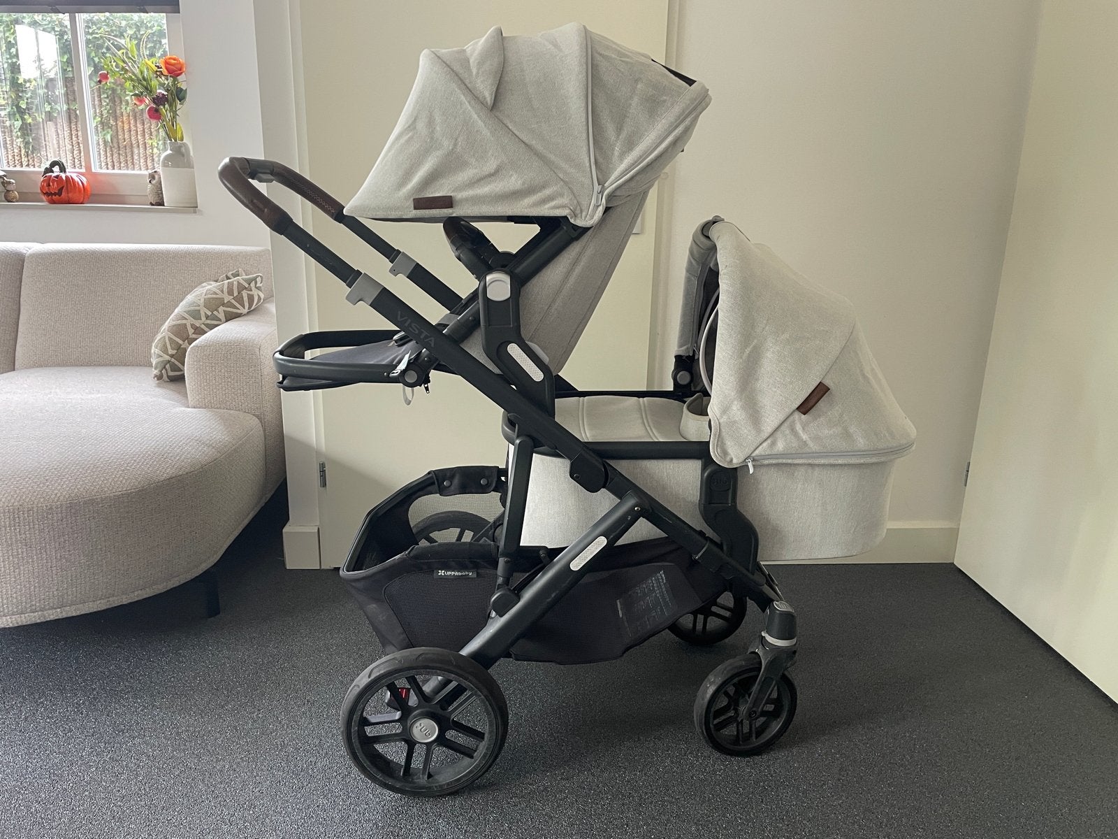 Uppababy Vista V2 Buggy met reiswieg en accessoires, Ophalen, Zo goed als nieuw, Overige merken, Duomodel