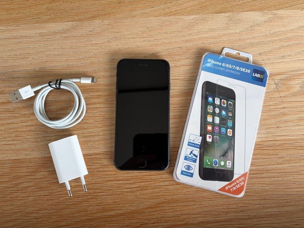 iPhone 8 64gb zwart, Telecommunicatie, Gebruikt, Zwart, 32 GB, 78 %