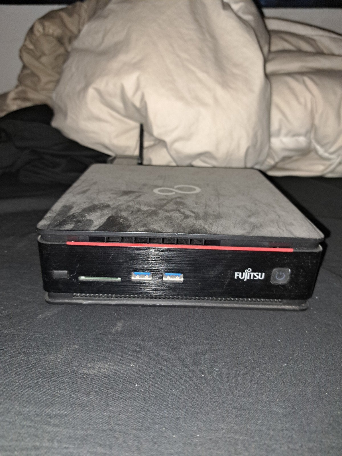 Fujitsu mini PC - Compacte en functionele desktop, Computers en Software, Desktop Pc's, Ophalen of Verzenden, Gebruikt, Fujitsu