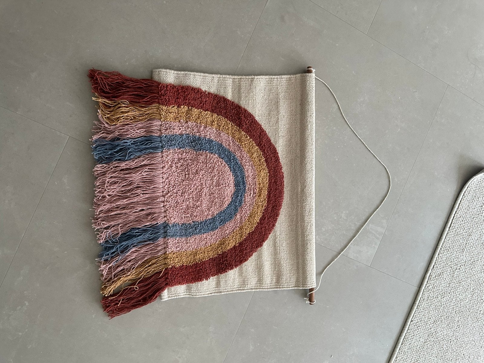Wandkleed / wandhanger, Ophalen, Zo goed als nieuw