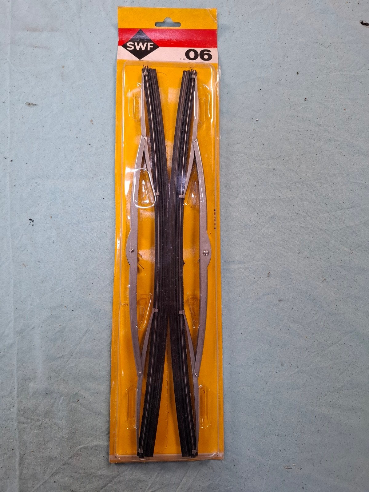 Mercedes w116 w115 w114 set wisserbladen nieuw 40cm, Ophalen, Nieuw
