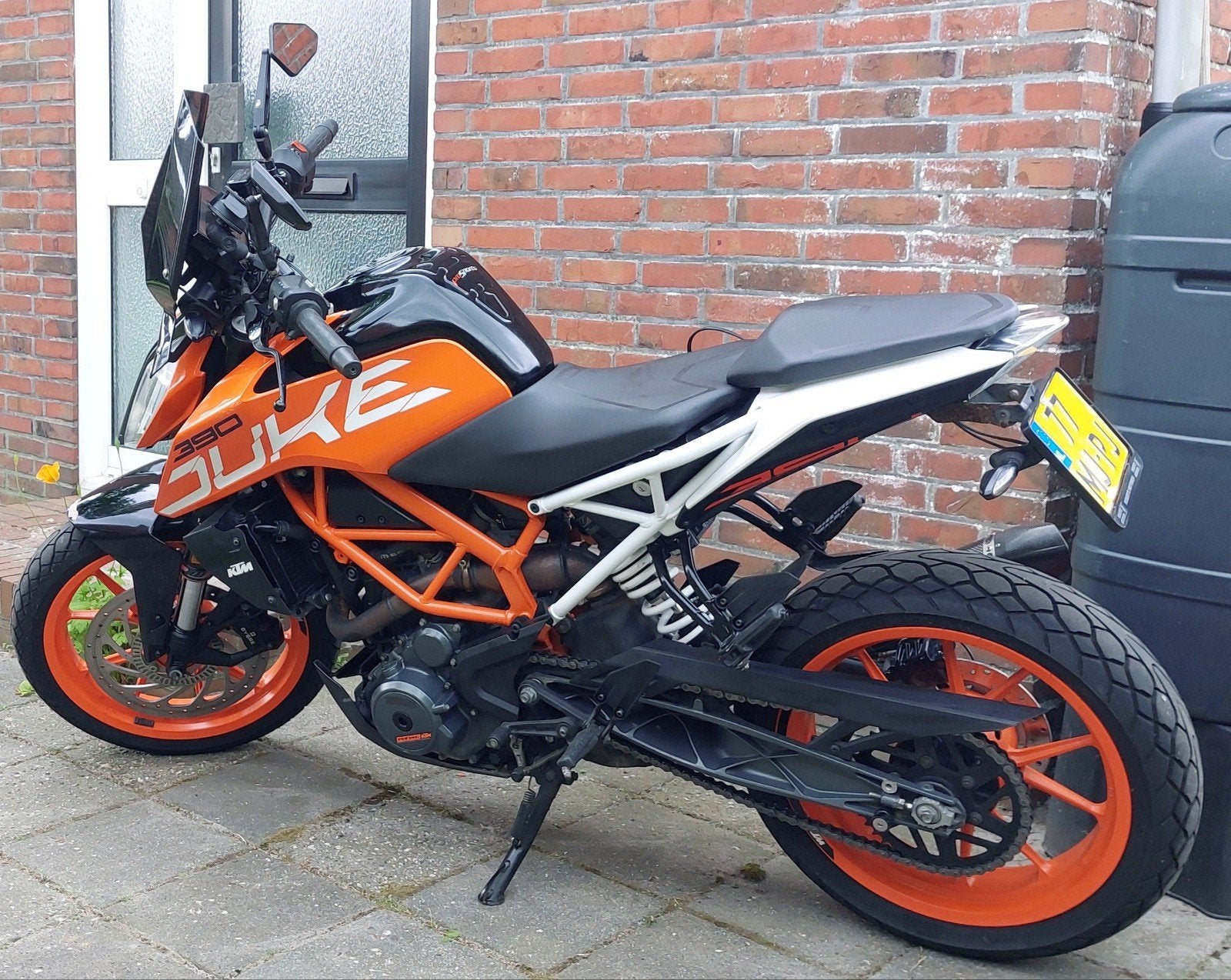 KTM Duke 390 (2018) - Akrapovic, handvatverwarming, ABS, Motoren, Ophalen