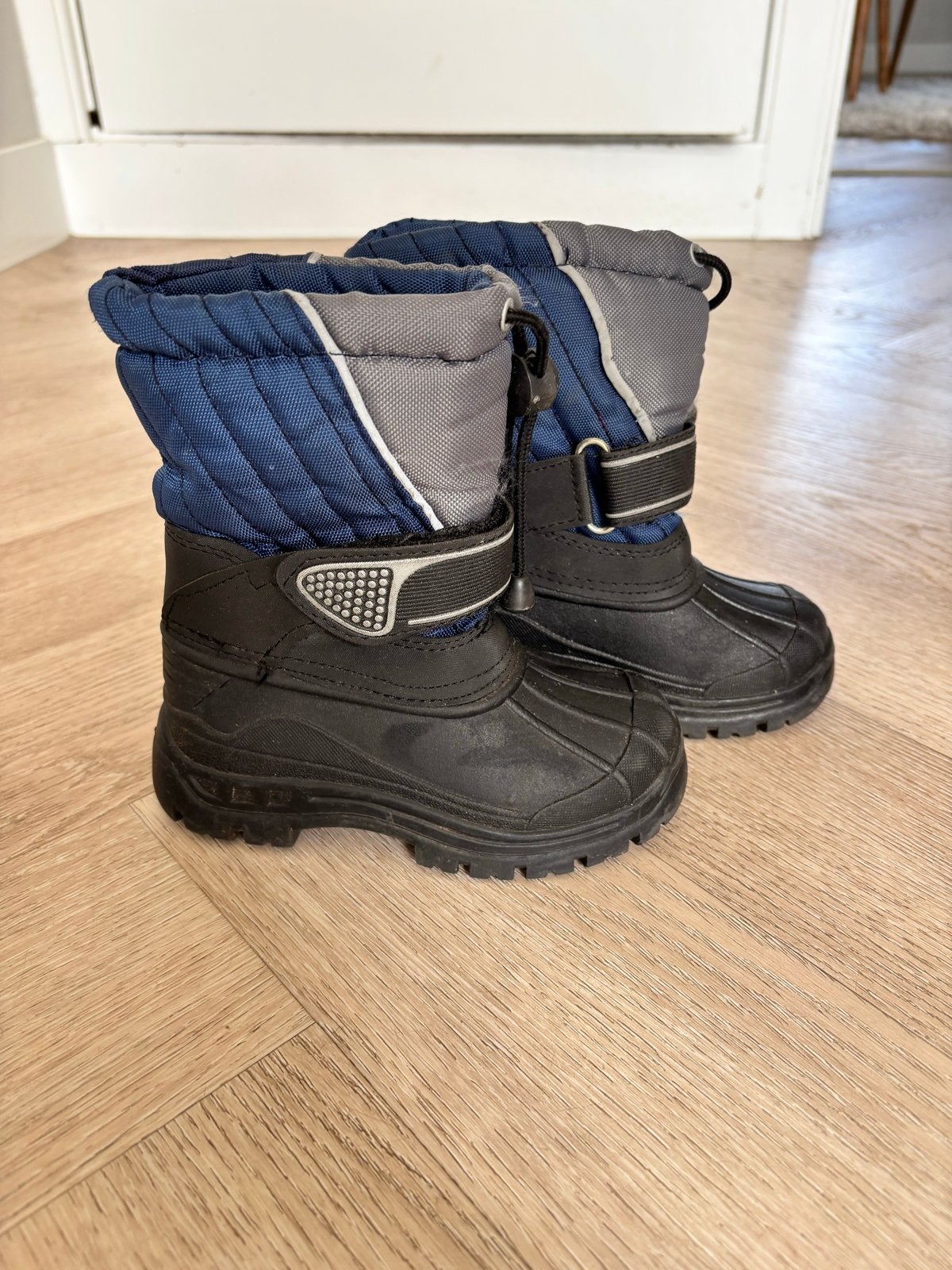 Welkoop snowboots zo goed als nieuw, maat 25, Ophalen of Verzenden, Zo goed als nieuw, Jongen of Meisje