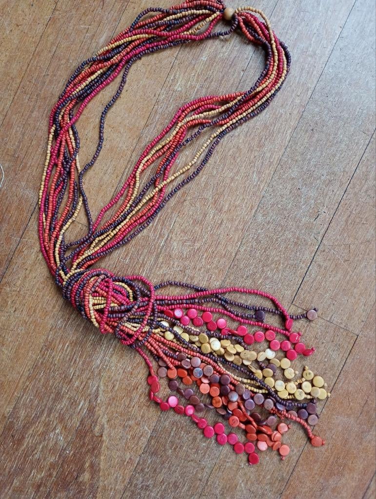 Kleurrijke houten kralenketting - Boheemse stijl, Sieraden, Tassen en Uiterlijk, Kettingen, Ophalen, Zo goed als nieuw, Rood, Overige materialen