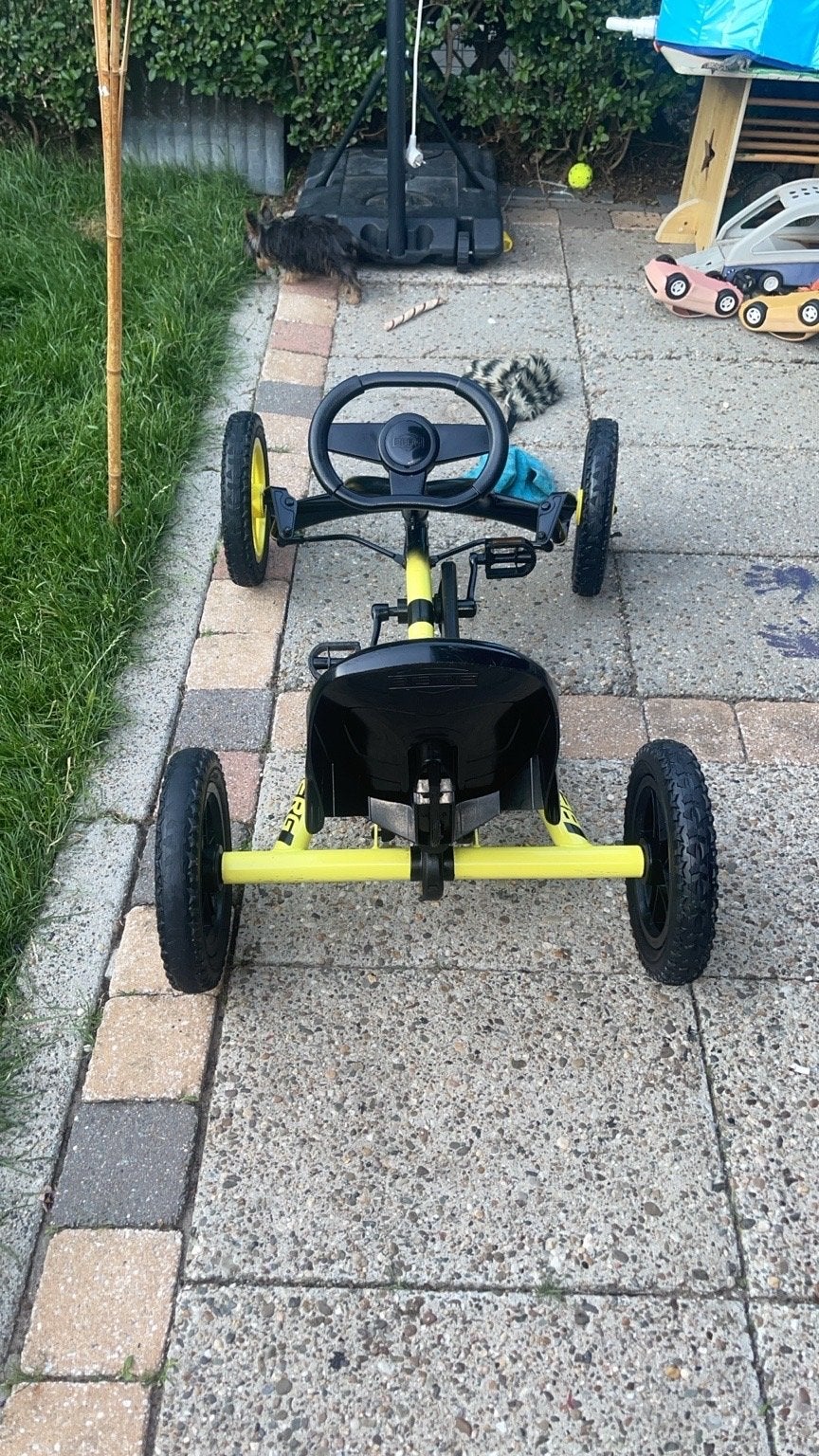 Foto 6 van BERG Biky Loopfiets Zwart/Geel - Zo goed als nieuw