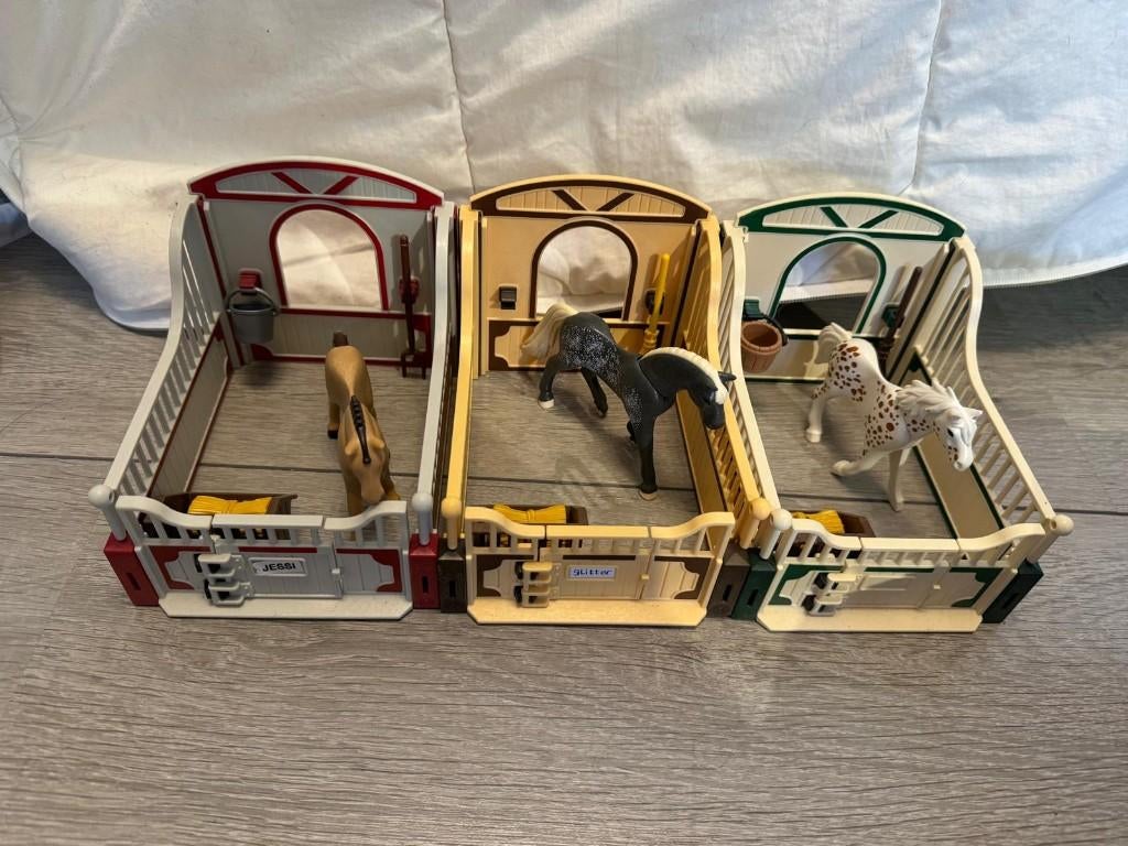 5107, 5108, 5109 - 3 losse Playmobil paardenboxen, Kinderen en Baby's, Speelgoed | Playmobil, Ophalen of Verzenden, Zo goed als nieuw