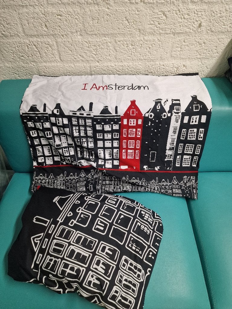 I love Amsterdam 1-persoons Dekbedovertrek + Sloop, Huis en Inrichting, Ophalen of Verzenden, Eenpersoons, Dekbedovertrek