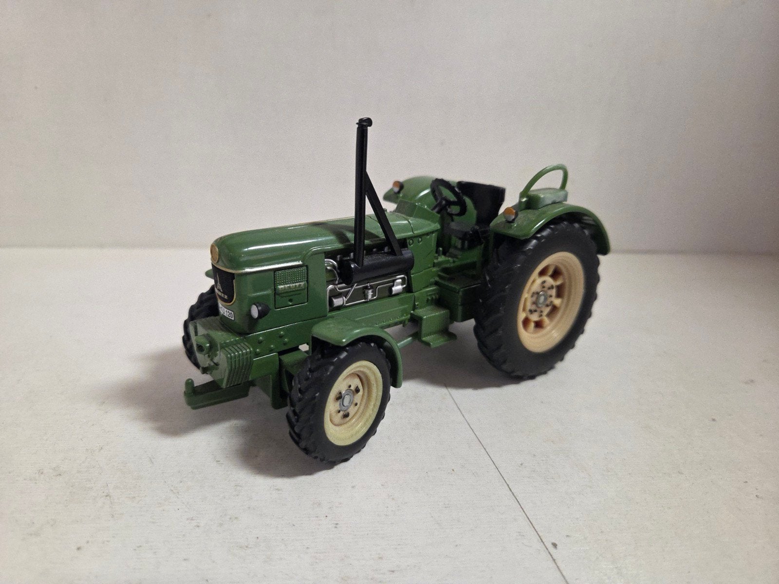 Siku Deutz D9005 1:32, Hobby en Vrije tijd, SIKU, ., Tractor of Landbouw, Ophalen of Verzenden