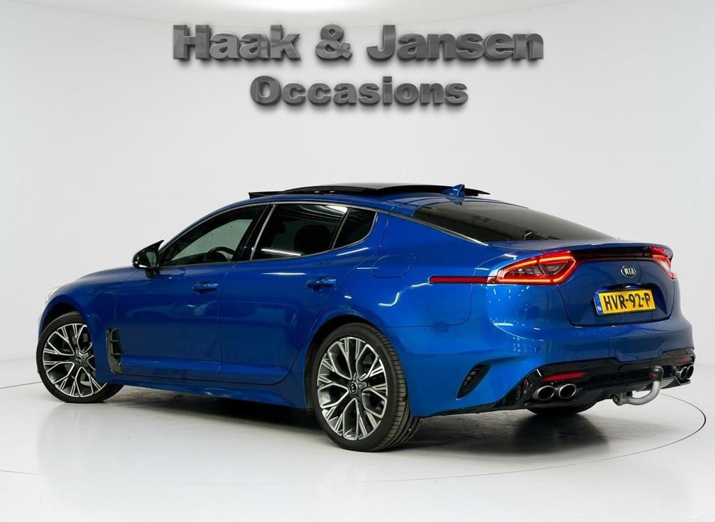 Kia Stinger GT-Line 2WD - Pano - Leder - Adaptive - Trekhaak, Automaat, Achterwielaandrijving, Gebruikt, Zwart