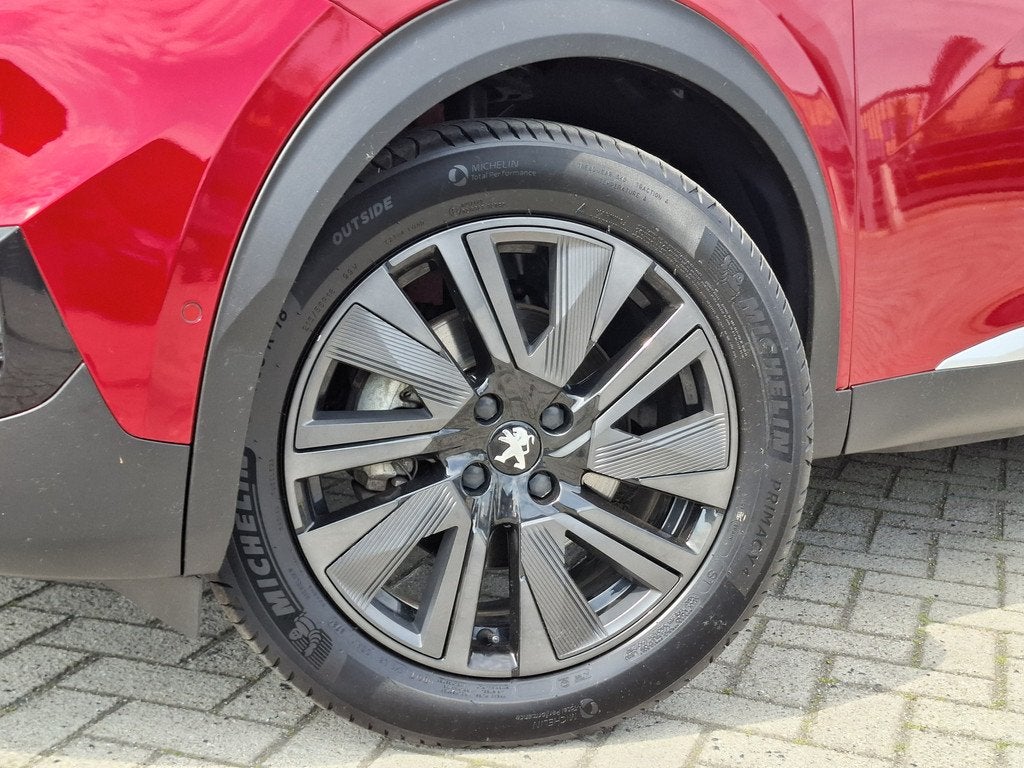 Peugeot e-2008 EV GT 50 kWh | Navigatie/Apple Carplay / Andr, Gebruikt, Zwart, Leder en Stof, Lichtsensor