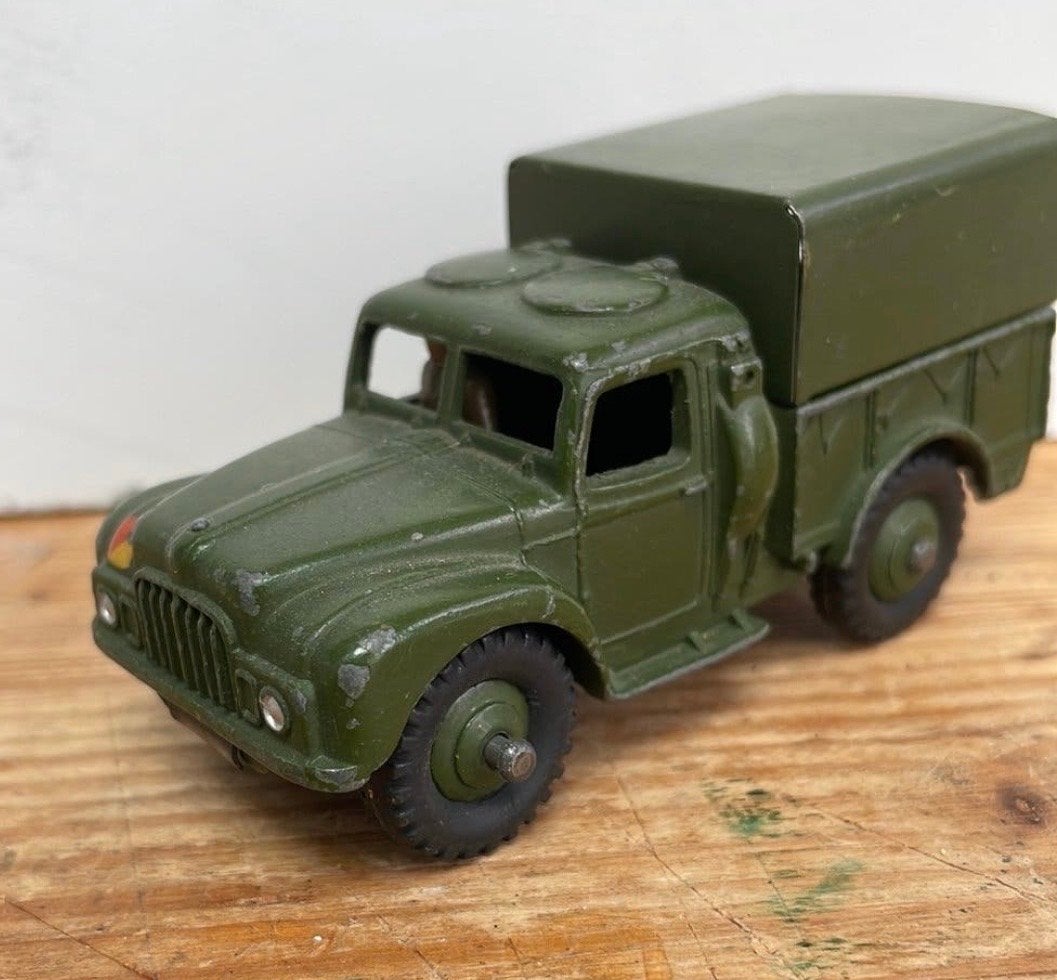 Vintage Dinky Toys Leger Truck - Groen Militair Voertuig, Ophalen of Verzenden