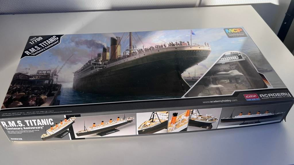 Academy R.M.S. Titanic 1:700  "Centenary Anniversary" 1/700, Ophalen of Verzenden, Nieuw, 1:200 of kleiner, Overige merken