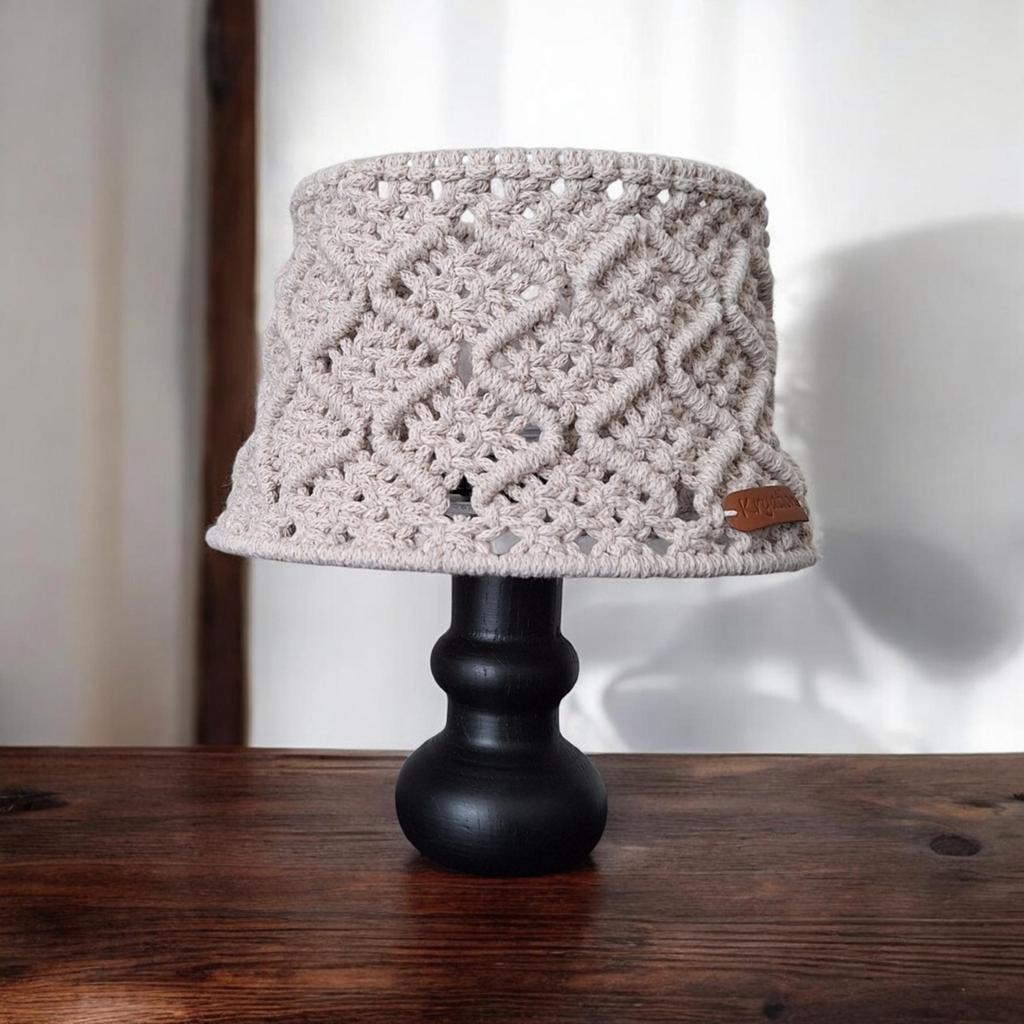 Mooie macramé tafellamp, Boho, Ophalen of Verzenden, Zo goed als nieuw, Minder dan 50 cm