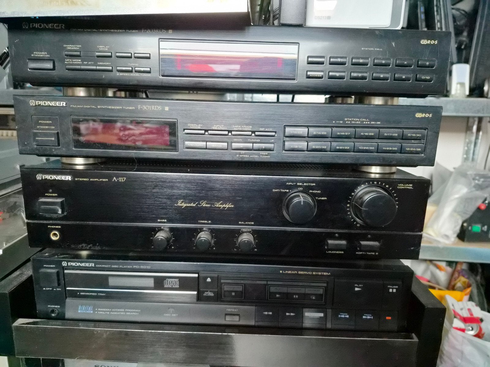 Foto 2 van stereo installatie pioneer zie foto's near mint