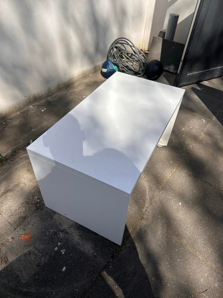Wit IKEA kinderbureau 90x49x49 cm - Multifunctioneel, Ophalen, Zo goed als nieuw, IKEA, Kinderbureau