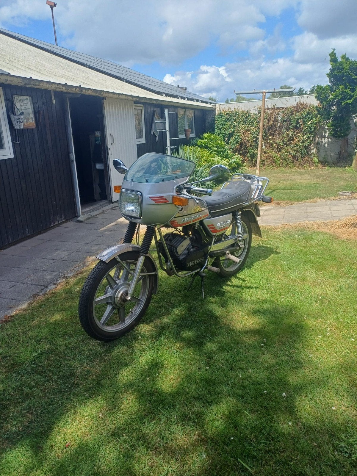 Zundapp GTS 50, Zo goed als nieuw, 50 cc, 5 versnellingen, Ophalen