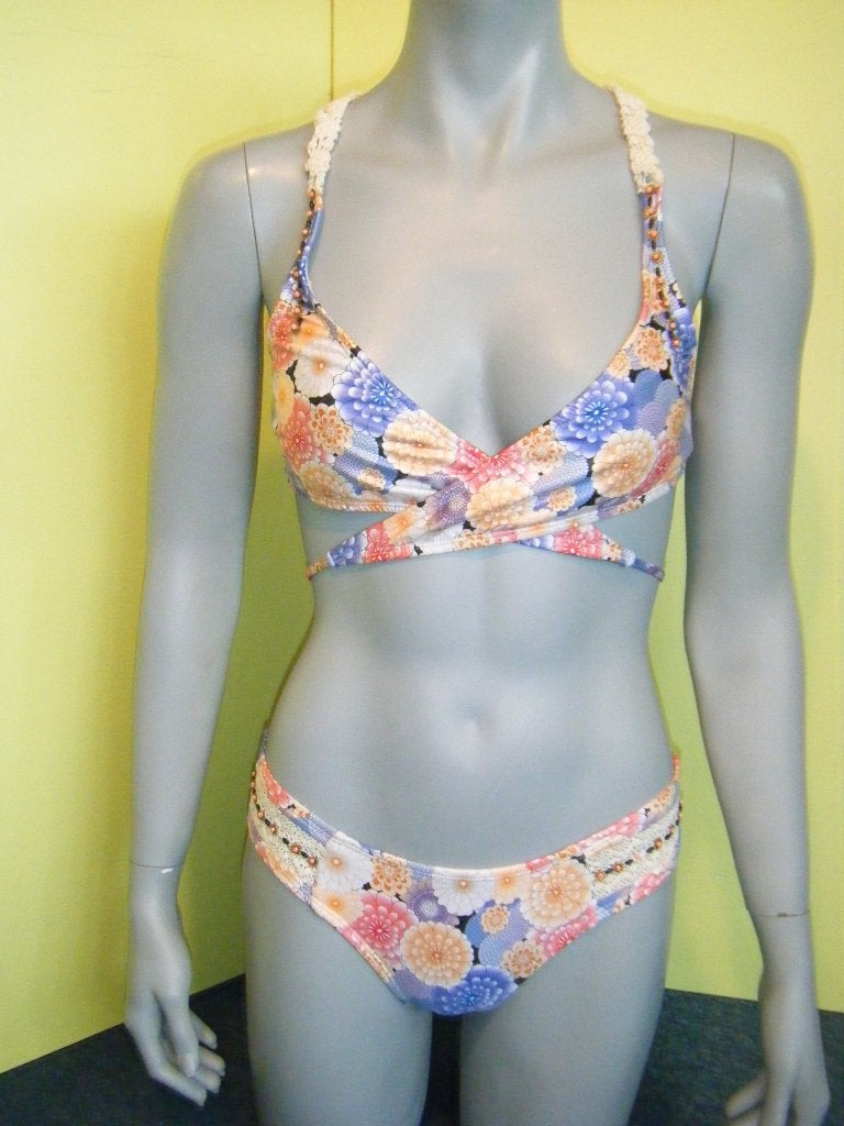 Paradizia Indiana bikini S M L 66% korting, Kleding | Dames, Ophalen of Verzenden, Nieuw, Bikini