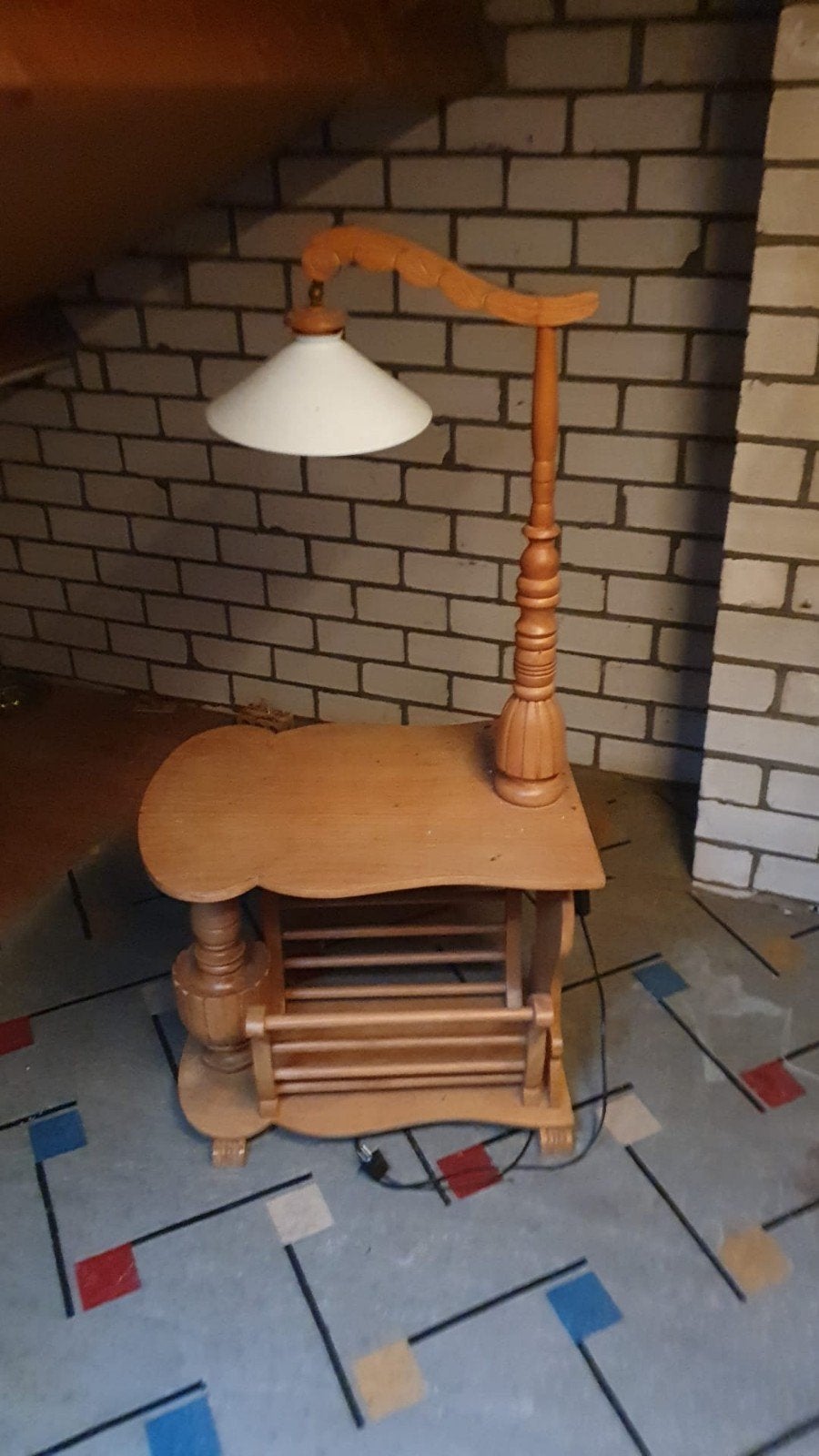bijzettafel/krantenbak, Ophalen, Rechthoekig, Minder dan 55 cm, 60 cm of meer