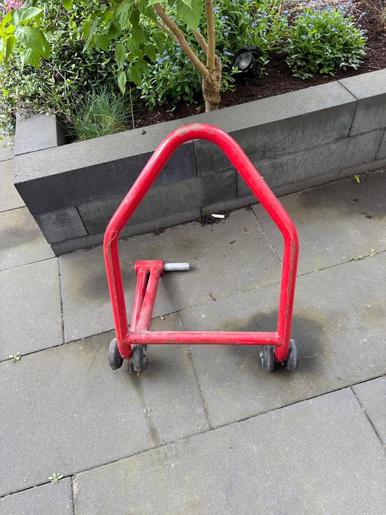 Motor bok, Ophalen
