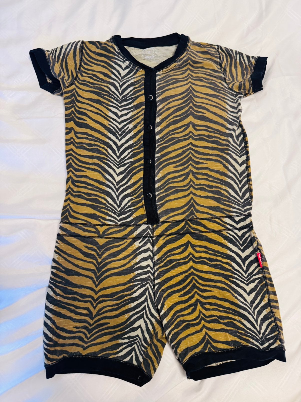 Claesens tijgerprint onesie pyjama maat 10 = 140/146, Verzenden, Gebruikt, Jongen of Meisje, Nacht- of Onderkleding