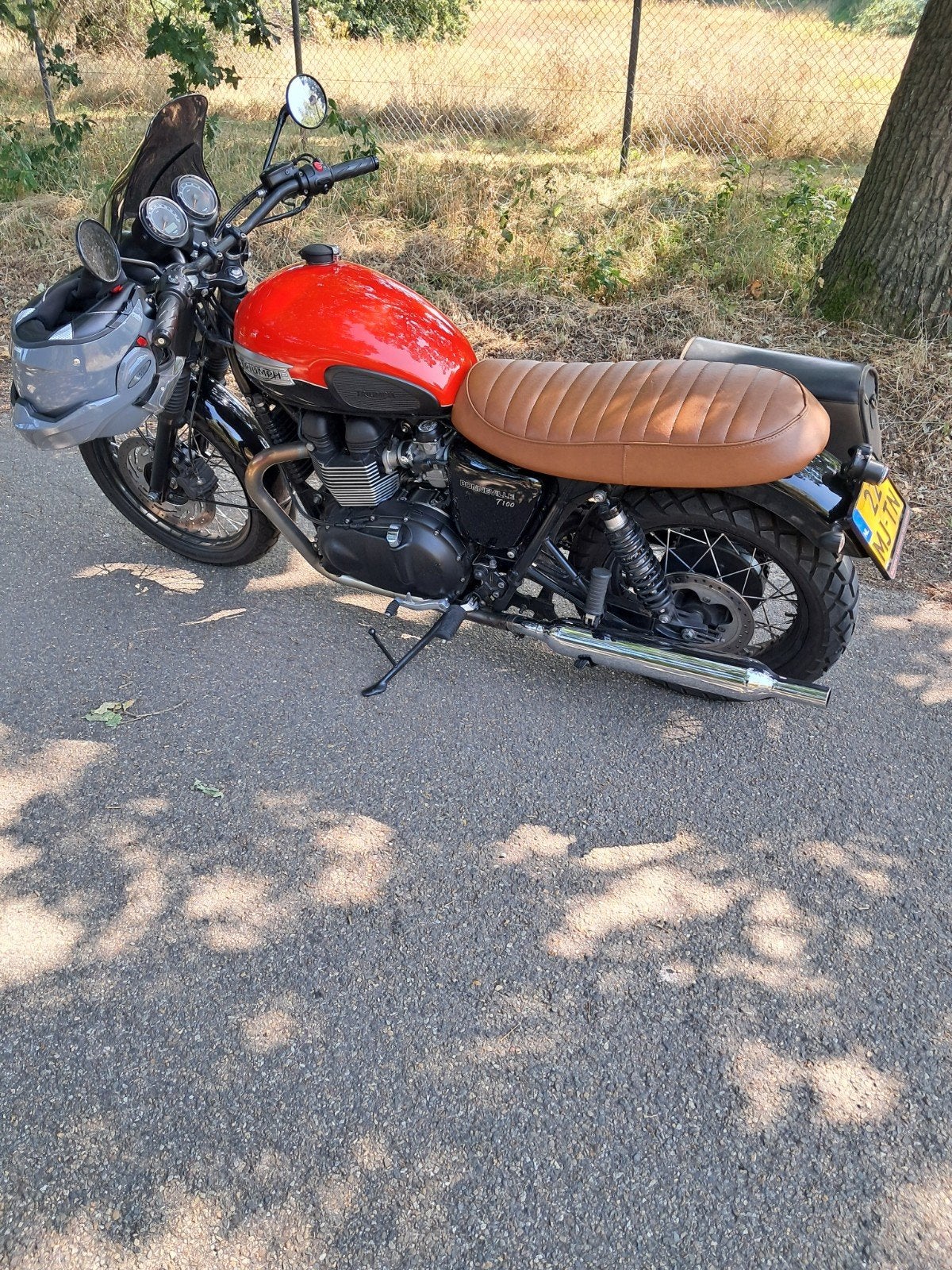 Triumph Bonneville T100 - Klassieke stijl, modern rijplezier, Motoren, 2 cilinders, Motorrijbewijs A, Gebruikt, Particulier