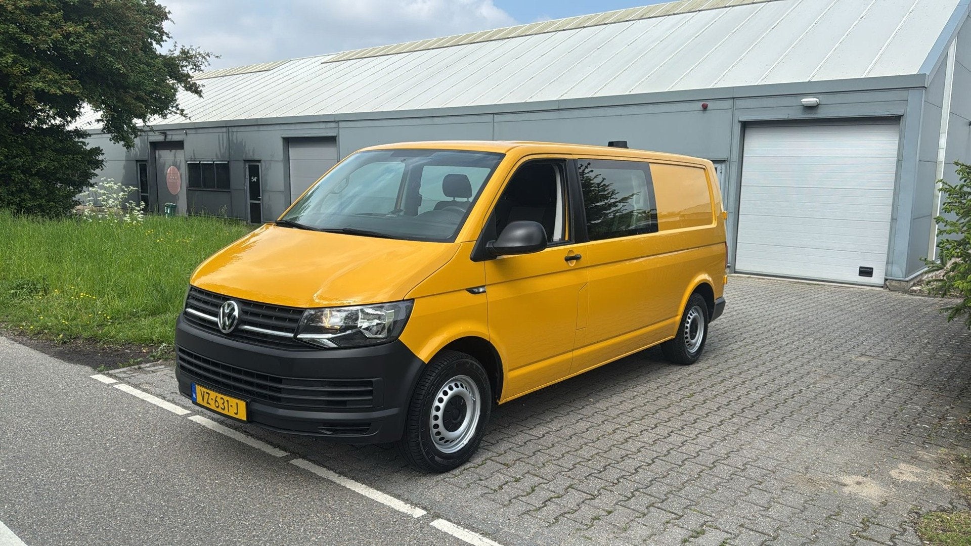 Volkswagen Transporter 2.0 TDI L2H1 DC 103 KW AUTOMAAT DUBBE, Euro 5, Gebruikt, 4 cilinders, Start-stop-systeem