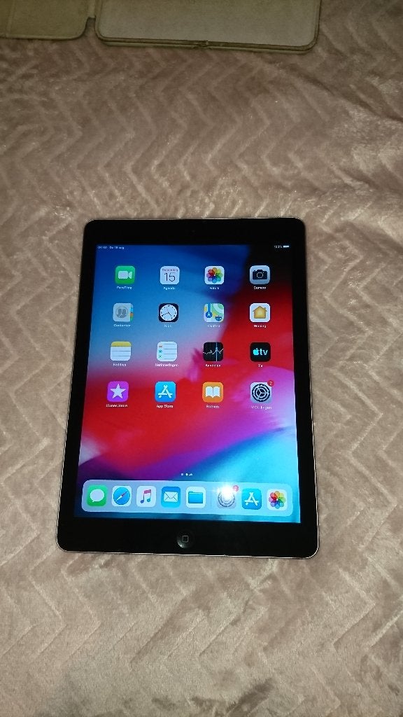 Ipad Air A1474, Computers en Software, Apple iPads, 32 GB, Apple iPad Air, Zo goed als nieuw, Wi-Fi