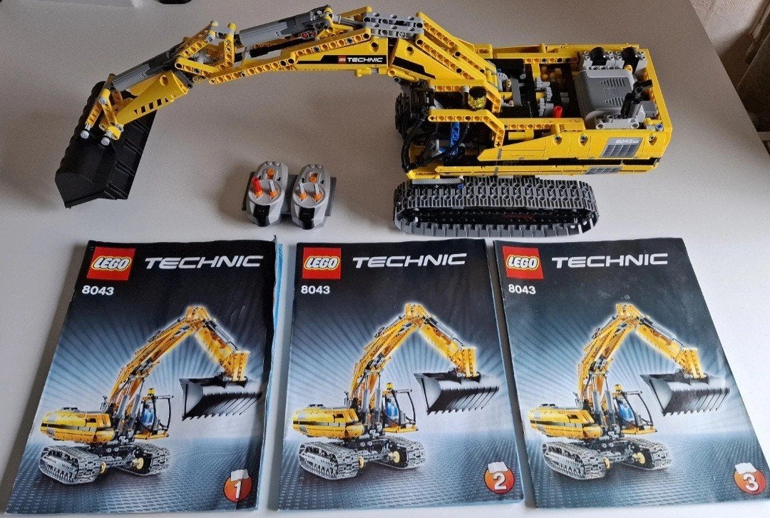Lego Technic 8043 Graafmachine met werkende motoren, Ophalen of Verzenden, Gebruikt