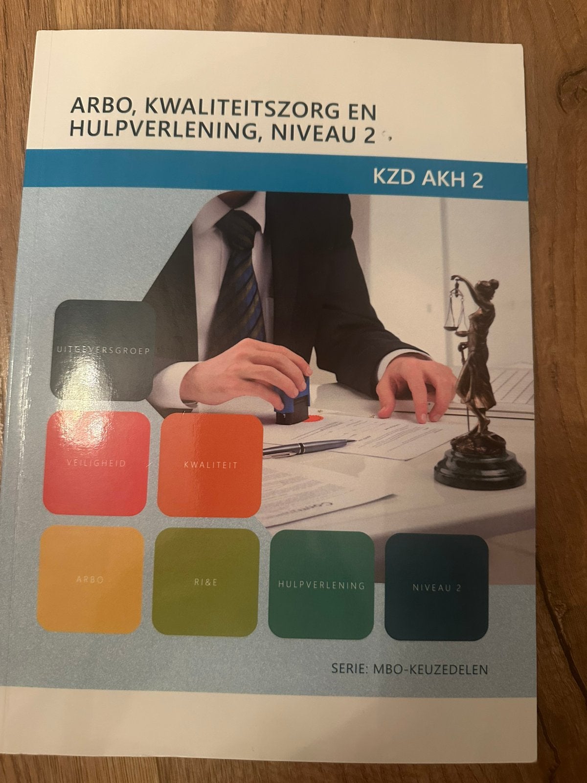 ARBO, Kwaliteitszorg en Hulpverlening – Niveau 2, Ophalen of Verzenden, Beta, Gelezen, MBO