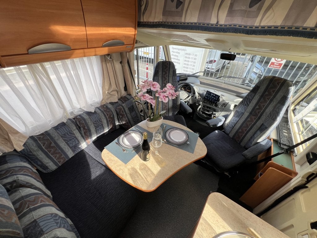 Hymer B630 STARLINE AUTOMAAT DWARSBED+HEFBED BEARLOCK MAXFAN, 6 tot 7 meter, Bedrijf, Diesel, Hymer