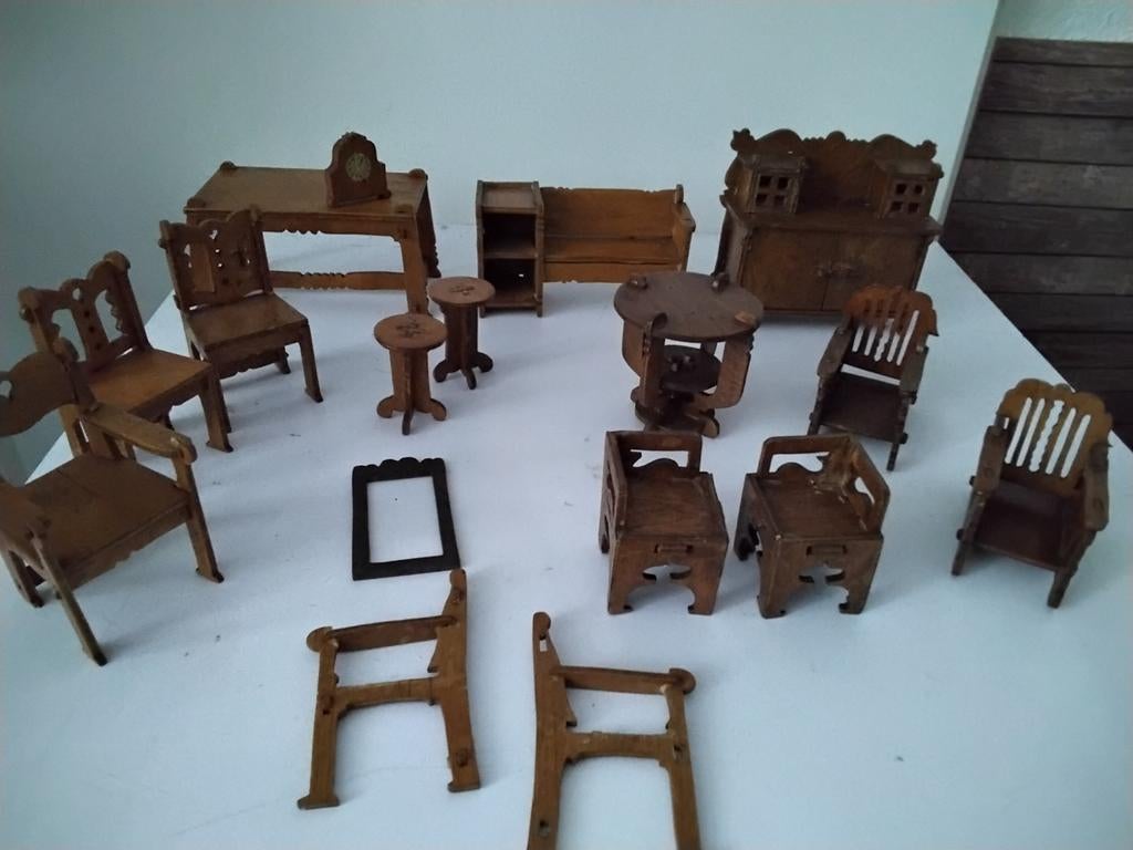 Poppenhuis meubeltjes, Verzamelen, Poppenhuizen en Toebehoren, Ophalen of Verzenden, Gebruikt, Poppenhuis