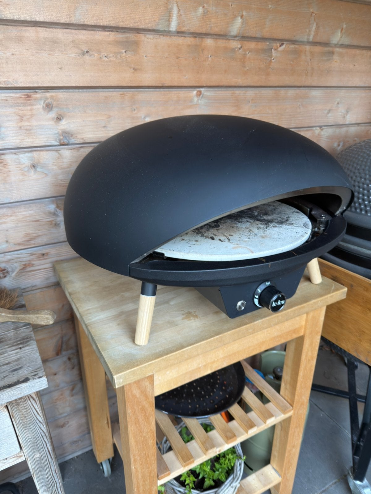 Le Fue pizza oven. Slecht een paar keer gebruikt, Ophalen, Zo goed als nieuw