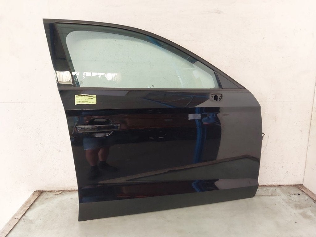 Portier Rechts Voor Audi A3 Limousine (8VS/8VM) 8V5831052D, Gebruikt, Auto-Union-Straße  1, Ingolstadt 85057, , Duitsland, Info@audi.de