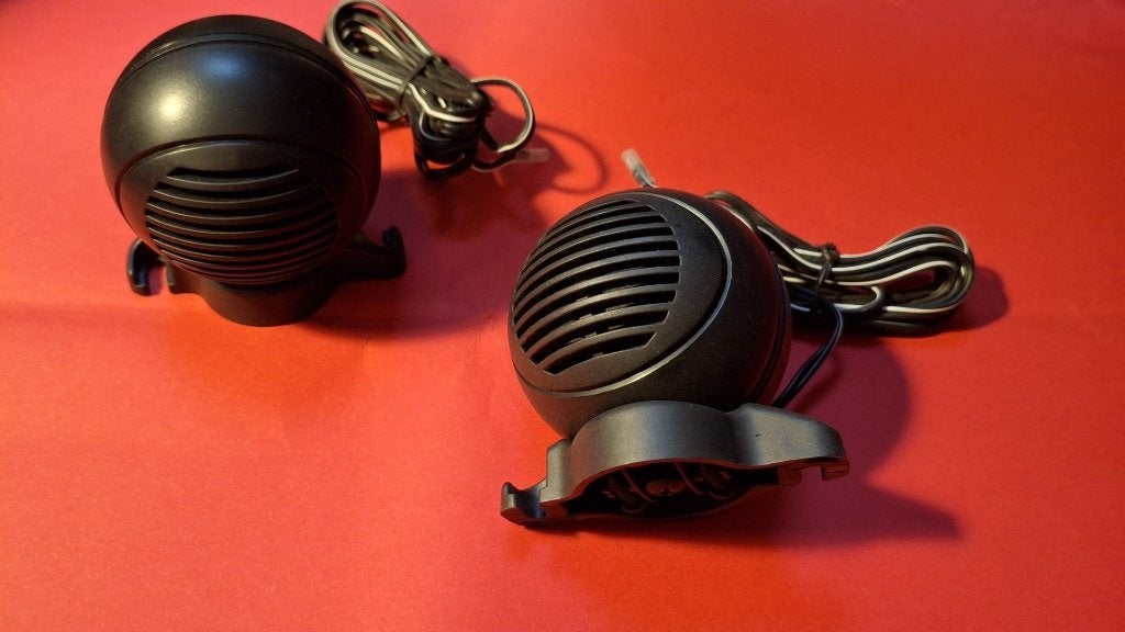 Communicatie bol mini speakers set Siemens, Siemens@info.nl, Zender en Ontvanger, Prinses Beatrixlaan 800, 2595 BN 's-Gravenhage