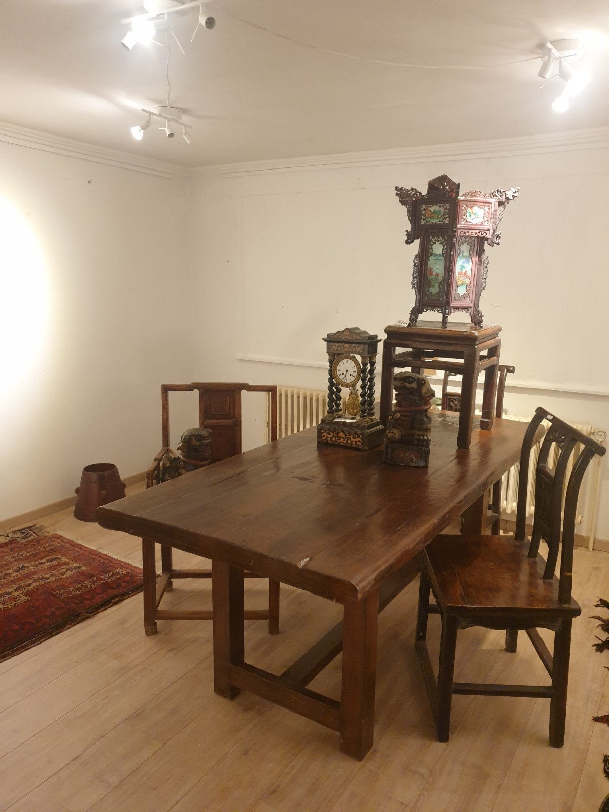 Antieke Chinese eettafel van olmenhout (90x190x80cm), Antiek en Kunst, Antiek | Meubels | Tafels, Ophalen
