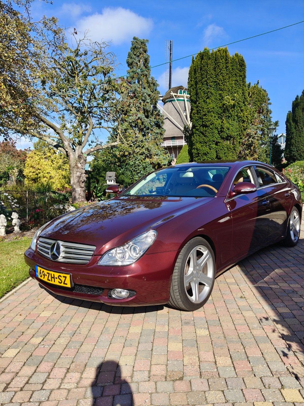 Mercedes-Benz CLS 3.5 Cls350 CGI AUT 2008 Rood, Auto's, Automaat, Achterwielaandrijving, Beige, 4 stoelen