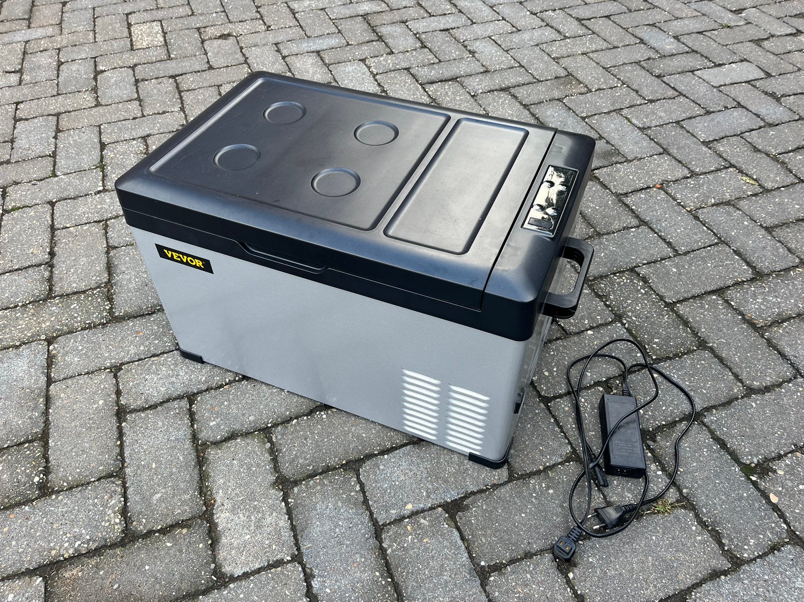 Compressor koelkast koel box 30L, Caravans en Kamperen, Ophalen, Zo goed als nieuw