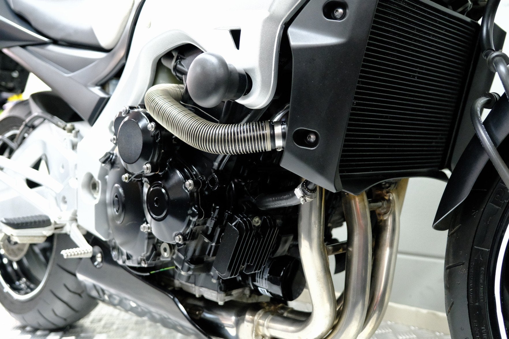 Suzuki GSR 600 TOUR (bj 2007), Motoren, Lange Dreef 12
4131NH  Vianen, NL, Suzuki, Bedrijf, Klantenservice@suzuki.nl