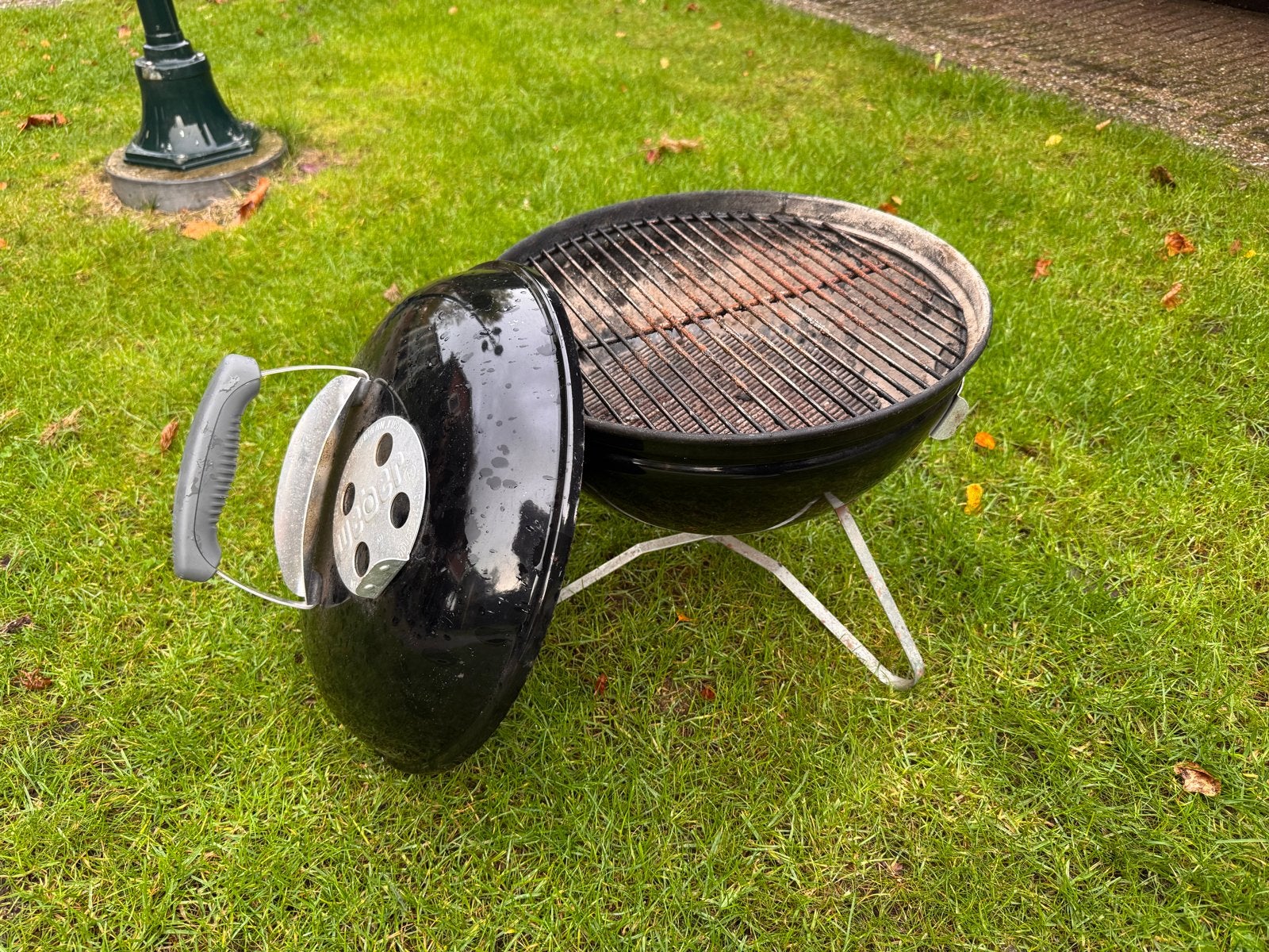 Weber 37cm diameter- Compact en Draagbaar, Ophalen, Gebruikt
