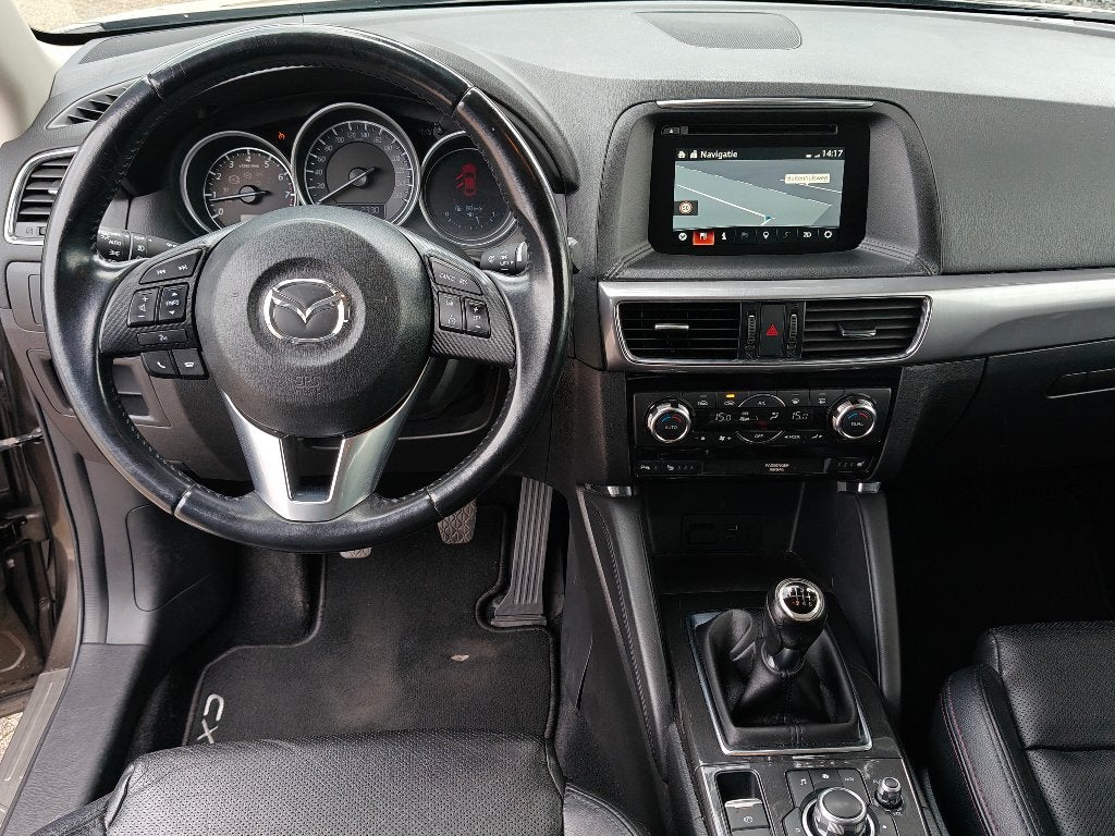 Mazda CX-5 2.0 2WD, Carplay / Trekhaak / Dealer onderhouden, Voorwielaandrijving, 1998 cc, Bluetooth, Zwart