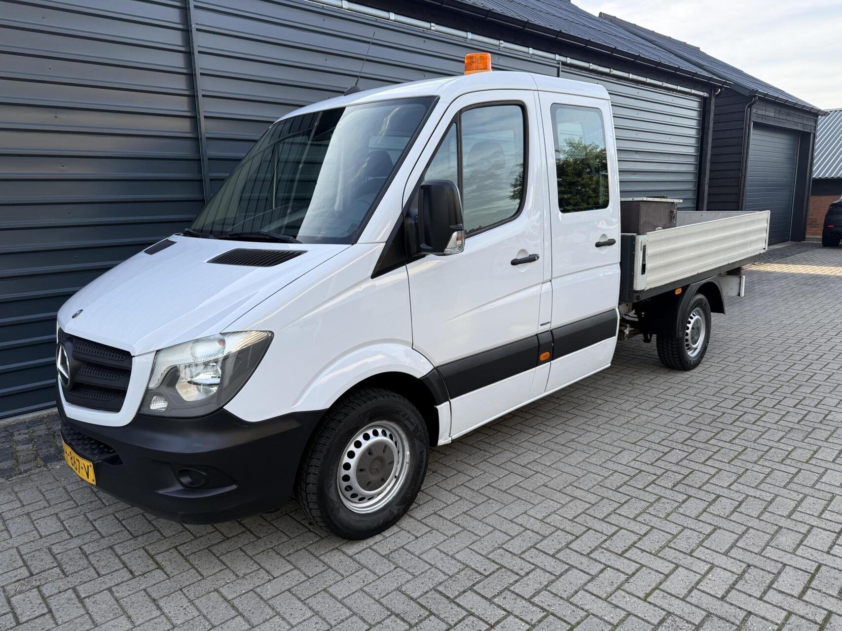 Mercedes Sprinter Pick-up Automaat Airco 5 Pers.open laadbak, Euro 5, Gebruikt, Zwart, 2000 kg