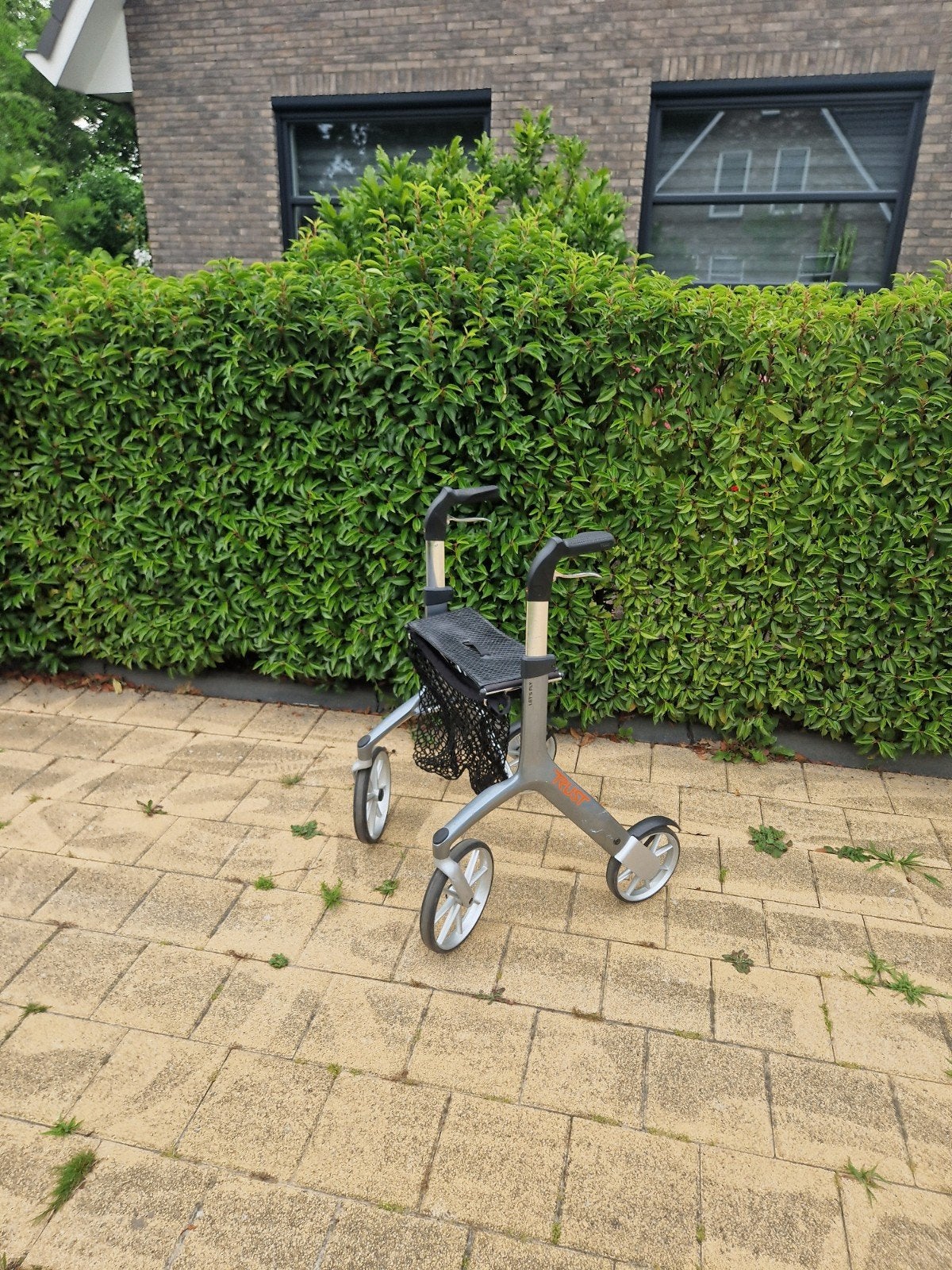 rollator lichtgewicht trust, Diversen, Ophalen of Verzenden, Lichtgewicht